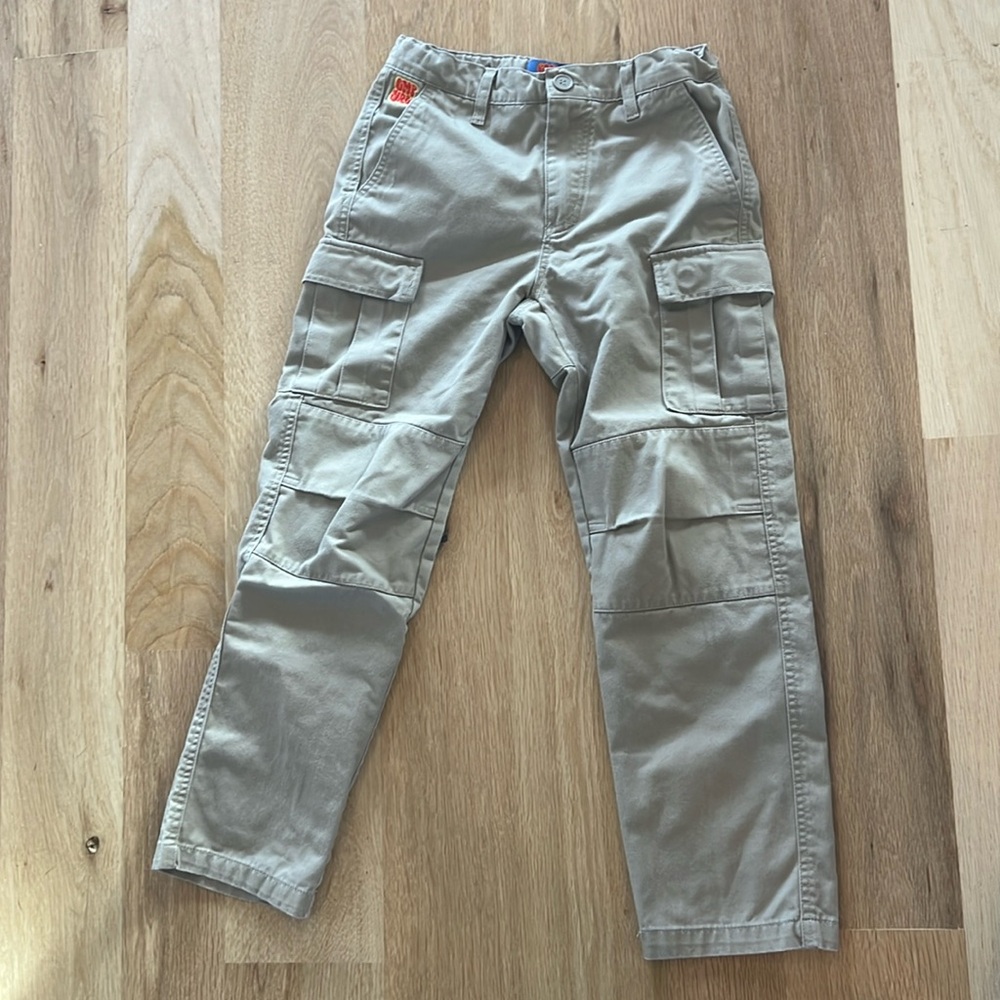 Empyre kids loose fit khaki cargo pants